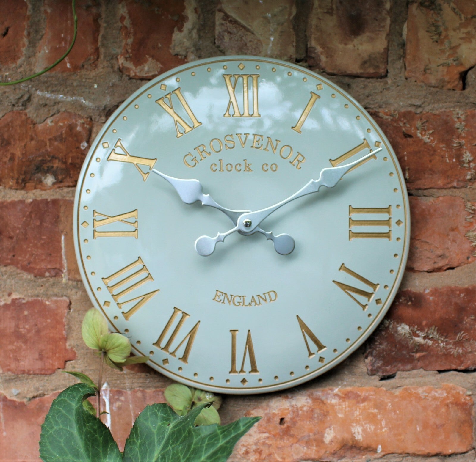 Outdoor Indoor Garden Wall Clock Station Hand Painted Church Clock Home Decor